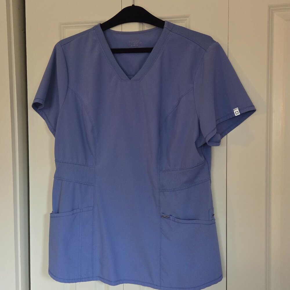 Scrub top